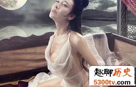 为什么说裹脚布又臭又长？女人都不洗脚吗？