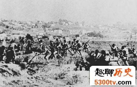 1943年鄂西会战惨象：国军伤兵无食物医药等死