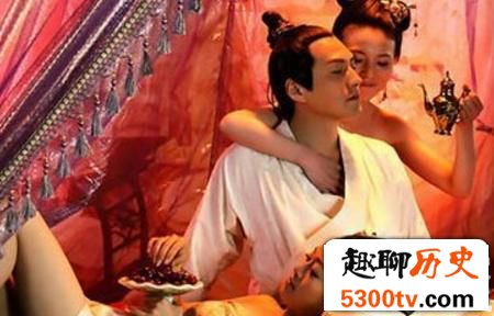 古代成功男士的“三件套”必备品：妻、妾、妓