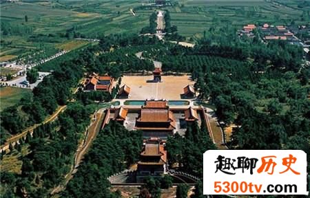 千古一帝尸骨被污水泡了60多年 至今无人处理