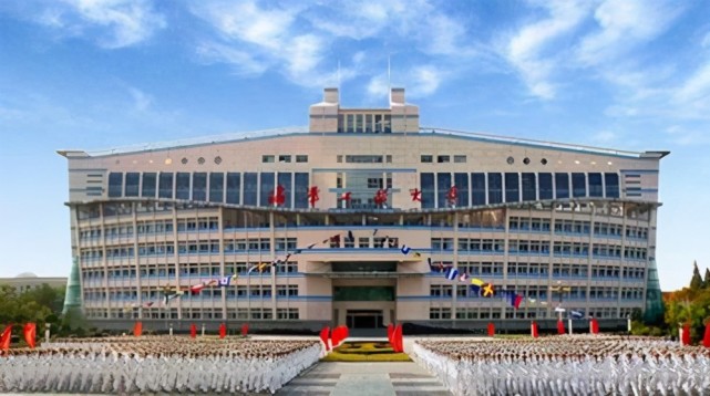 中国最牛的十大军校