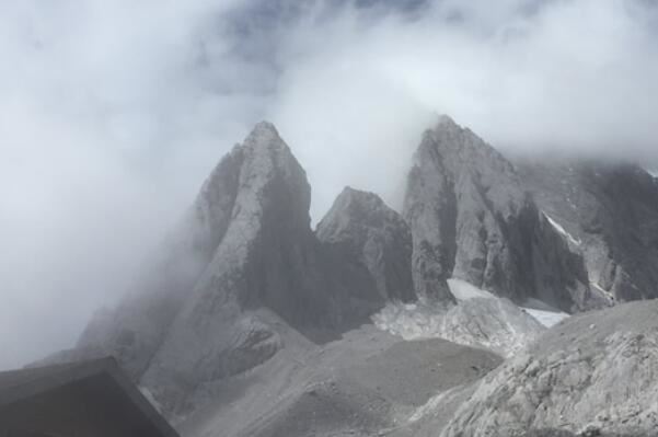 世界攀爬难度最高的十大山峰，乔戈里峰位列第一