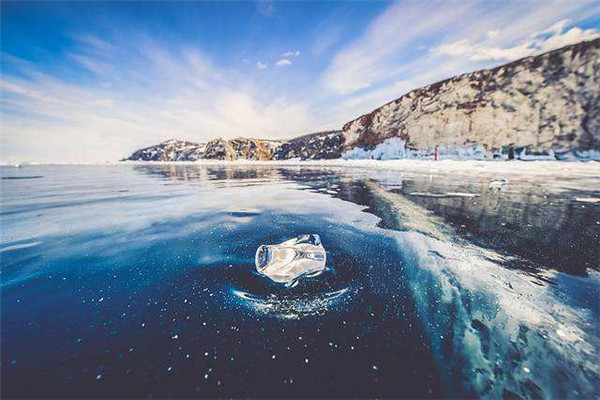 世界上最深的湖：贝加尔湖水深超1600米