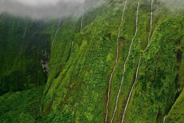 全球十大降水量最多的地区：乞拉朋齐仅居第二