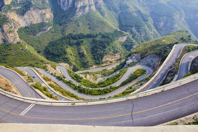 中国最弯的十一条盘山公路