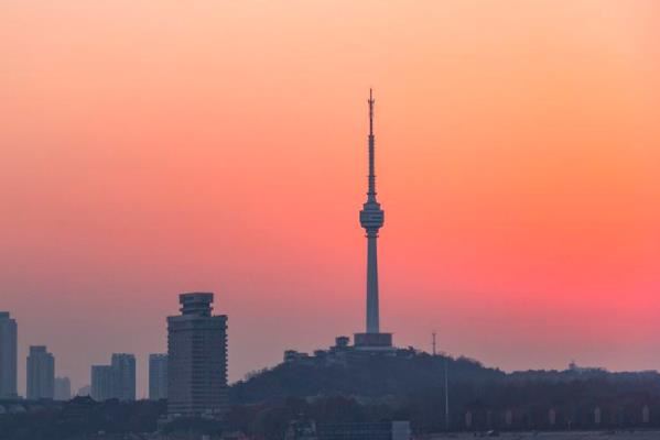 武汉十大标志性建筑：武汉大学上榜，黄鹤楼稳坐冠军宝座