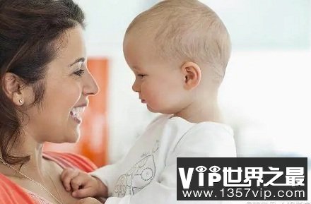 婴儿仅通过气味就能识别自己的母亲是真的吗？