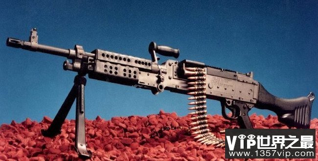 美媒评五种最厉害的枪械，中国QBZ-95突击步枪排仅第5