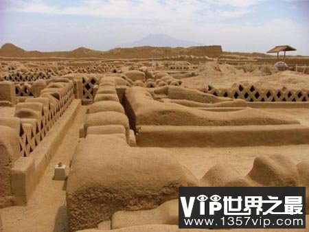 世界上最大的土城昌昌古城是用“混凝土”建造的吗
