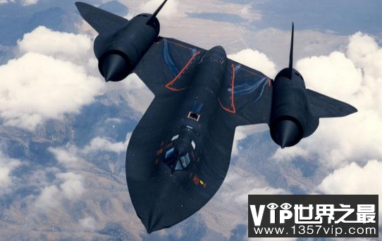 世界上速度最快的飞机——黑鸟侦察机