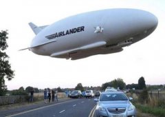 世界上最大的飞行器，长达92米