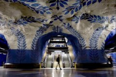世界上最长的地下艺术长廊，斯德哥尔摩地铁充满艺术气息