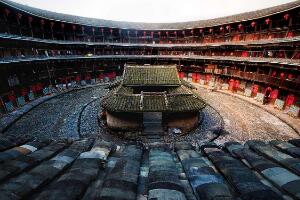 中国最古老最大的圆楼，裕昌楼(建筑面积6358.2平方米)