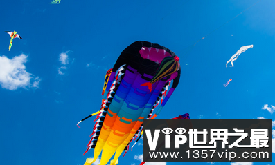 世界上最高的风筝可以飞到5公里的高度