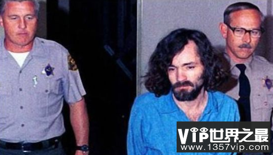 世界上最危险的杀手查尔斯·曼森(CharlesManson)成立了曼森家族