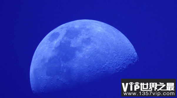 神奇的蓝月亮,每隔两到三年出现一次你见过吗？