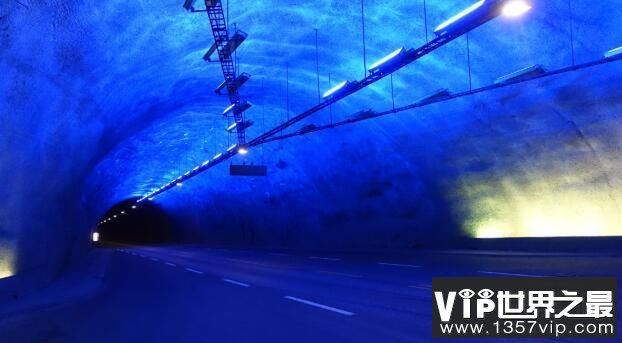 挪威洛达尔隧道，世界上最长的公路隧道，全长24.51千米(3)