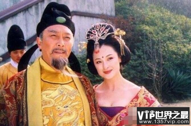 杨玉环之死真相，杨玉环四种死亡说法信哪个（自杀于马嵬驿）