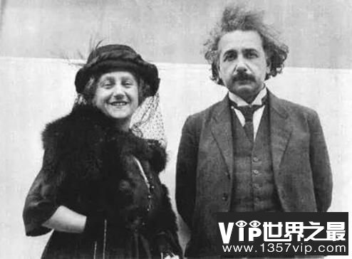 爱因斯坦爱上自己的表姐，爱因斯坦大玩婚外情(数十个情人)