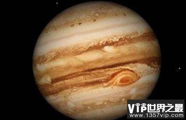 太阳系最大的行星：木星，相当于1300个地球那么大