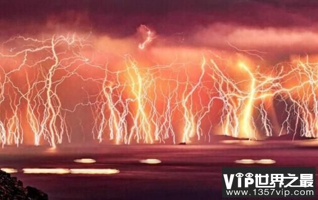 世界上闪电最多的地方：马拉开波湖，每年闪电次数超百万(4)