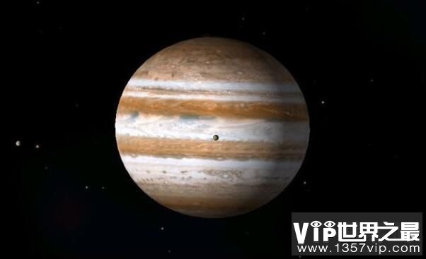 太阳系中最大的行星：木星，比地球大1000倍(2)