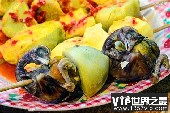 全球8大恐怖美食：中国上榜的是它？