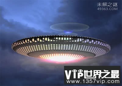 惊人内幕25名探月宇航员遭遇,看到3个大型UFO