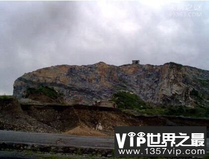 冥古宙后地球经历了怎样的时代?陨石撞击地球产生生命