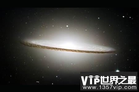 宇宙中十大最迷人星系，美爆了！