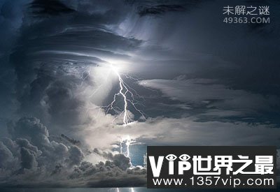 十大神秘发光现象:从缥缈鬼火到罕见地震光