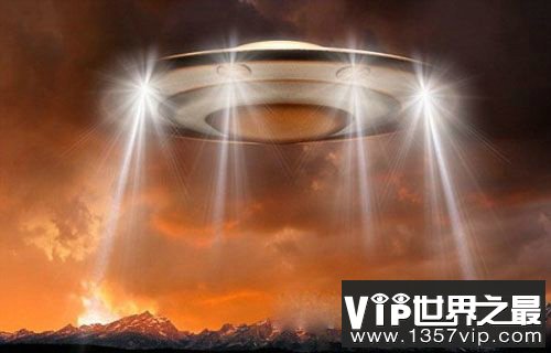 UFO屡现身地球：外星人竟拿地球人类做实验