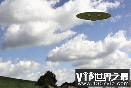 首张UFO照片罕见曝光 令人惊愕