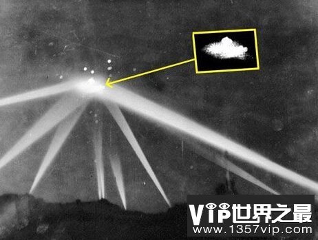美军曾动用千枚炮弹炮击UFO 竟毫发无损