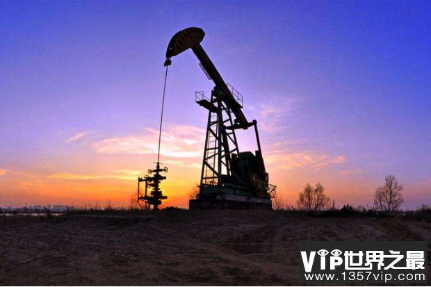 世界十大油田 中国无一上榜，第一名年产2.8亿吨