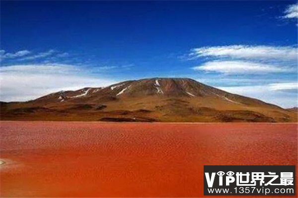 世界十大最奇特的湖泊 死海上榜，沸湖底下像有炉子在加热