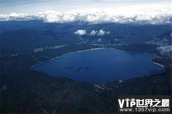 世界十大岛屿 格陵兰岛居榜首，第四以地形地势闻名全球