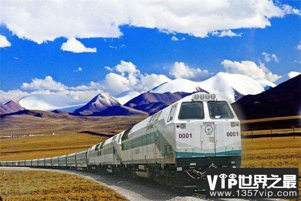 世界上最长的高原铁路：青藏铁路全长1956千米