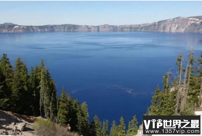 世界上最吓人的湖 尼奥斯湖是火山口湖(位于喀麦隆)