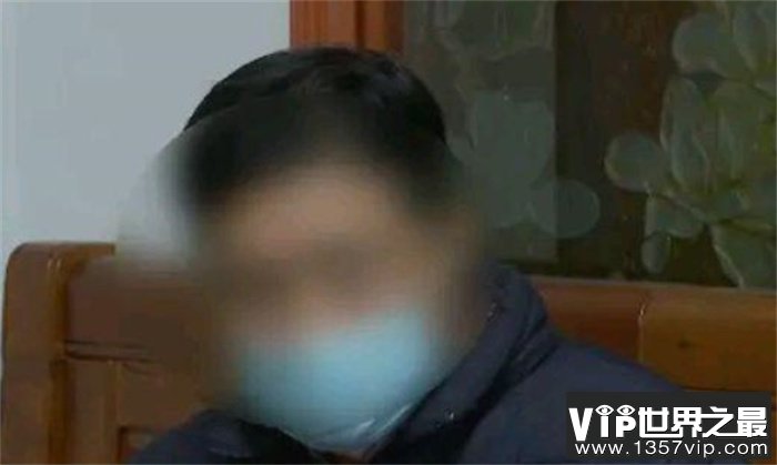 女人卖房救儿子被反对 不是亲生爸爸？（伟大母爱）