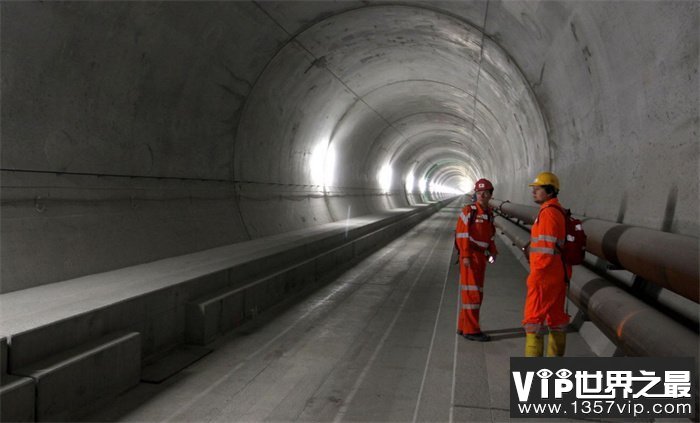 世界上最长的隧道 长达56km（最长隧道）