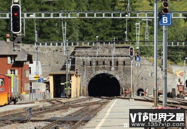 世界上最长的陆上隧道 瑞士的勒奇山隧道(花费270亿元)