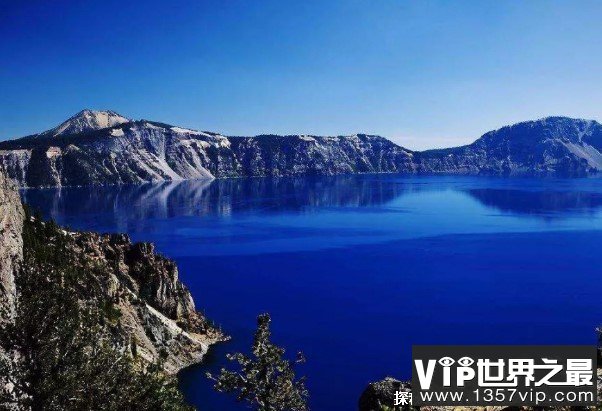 世界上最恐怖湖泊 尼奥斯湖被称非洲杀人湖(致2000人丧生)