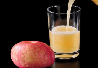 原来喝苹果水这么多好处 喝苹果水的好处有哪些