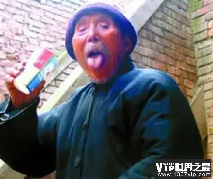 陕西有个“喝尿村” 村民靠喝尿强身，还说喝尿比喝酒爽