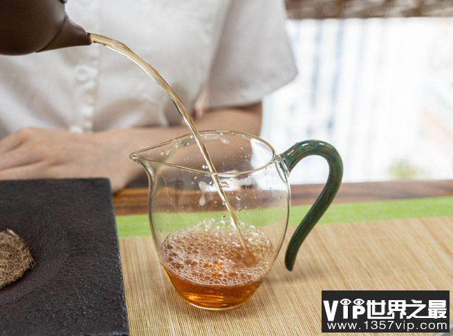 泡茶水温对茶水味道有什么影响 怎么变成泡茶高手