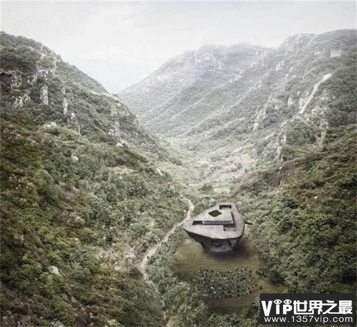 中国最牛的音乐厅：藏匿在深山之中，由“史前巨石”掏空而成