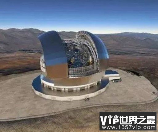 世界上最大的可移动望远镜,大约43层楼高，重7700吨