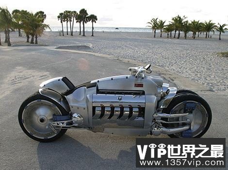 世界上最快的摩托车，道奇战斧(676km/h)