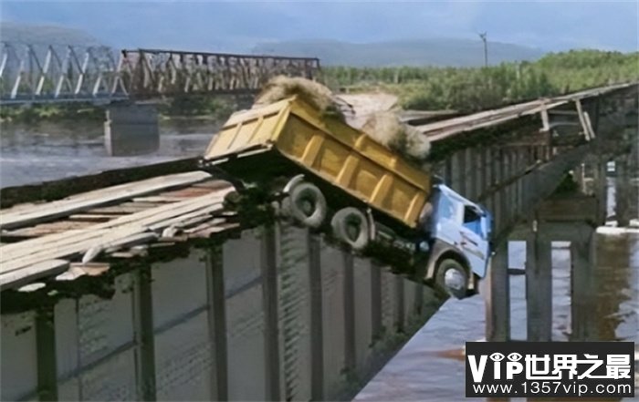 威提姆河大桥（俄罗斯）